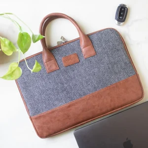 Home theo sleek laptop bag